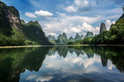 ​桂林旅游景点排名前十:猫儿山是必去的红色旅游景点