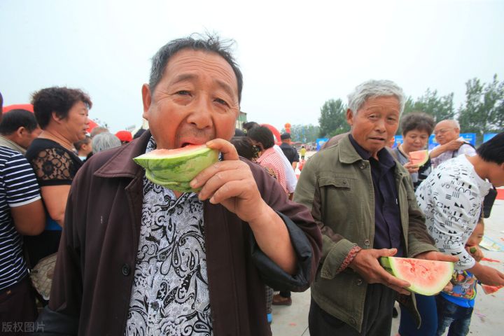 四季月份怎么区分（一年四季的划分方法介绍）