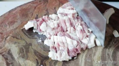 ​炸酱面的做法家常简单做法（想吃炸酱面不用出去买了，今天把配方和做法分享出