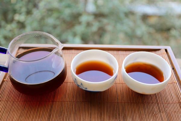 普洱茶可以空腹喝吗 普洱茶可以用玻璃杯泡吗 普洱茶可以空腹喝吗 普洱茶可以用玻璃杯泡吗