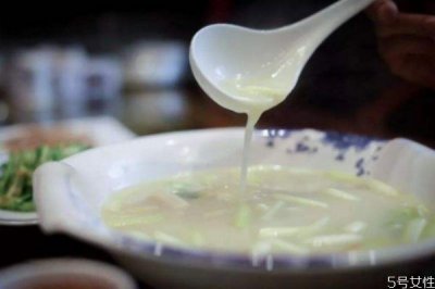 ​奶汤蒲菜怎么做好吃 奶汤蒲菜的简单做法