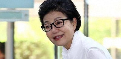 ​朴槿惠被赦免，胞妹朴槿令参选韩国总统，朴氏一族要卷土重来？