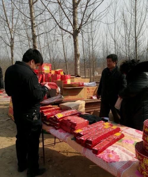 过年的风俗,你过年时的习俗有哪些?图3