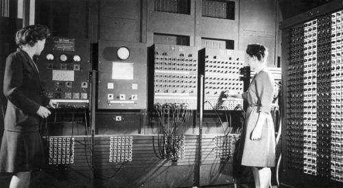 第一台电子计算机叫什么,世界上第一台电子计算机叫什么名字图4