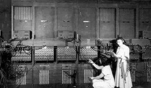 第一台电子计算机叫什么,世界上第一台电子计算机叫什么名字图2