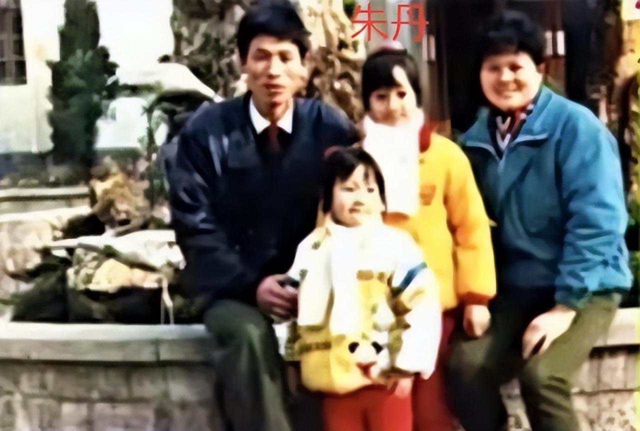 朱丹个人资料简介(朱丹的现任丈夫是谁)-