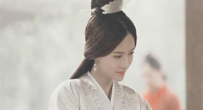 守宫砂的真正效用,根本检验不了贞洁,不过是哄别人又哄自己罢了