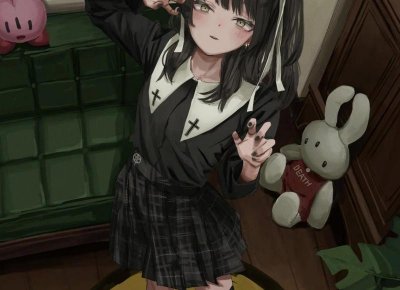 ​早上起床发现自己的内裤一片湿黏怎么回事？