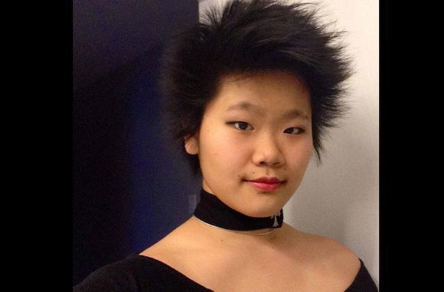 她是“毕福剑”唯一的女儿，长得丑被吐槽，网友：亲生的没错！