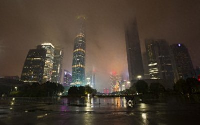 ​悲伤逆流成河改编故事