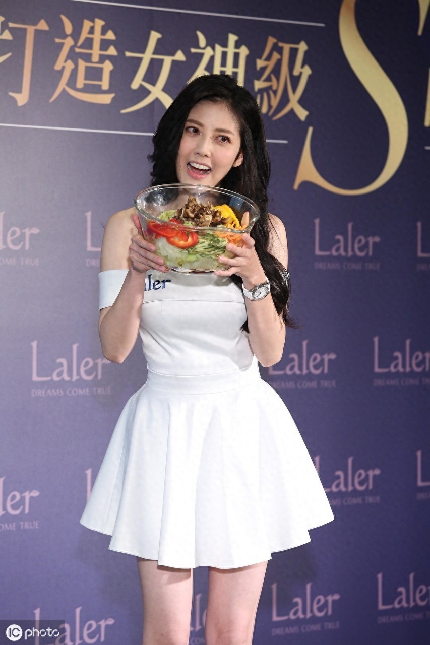 韩瑜的一些简介,40岁这样其实是真的很美了