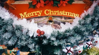 ​国家并没有抵制圣诞节。过与不过圣诞节，这是自由，没人来禁止！