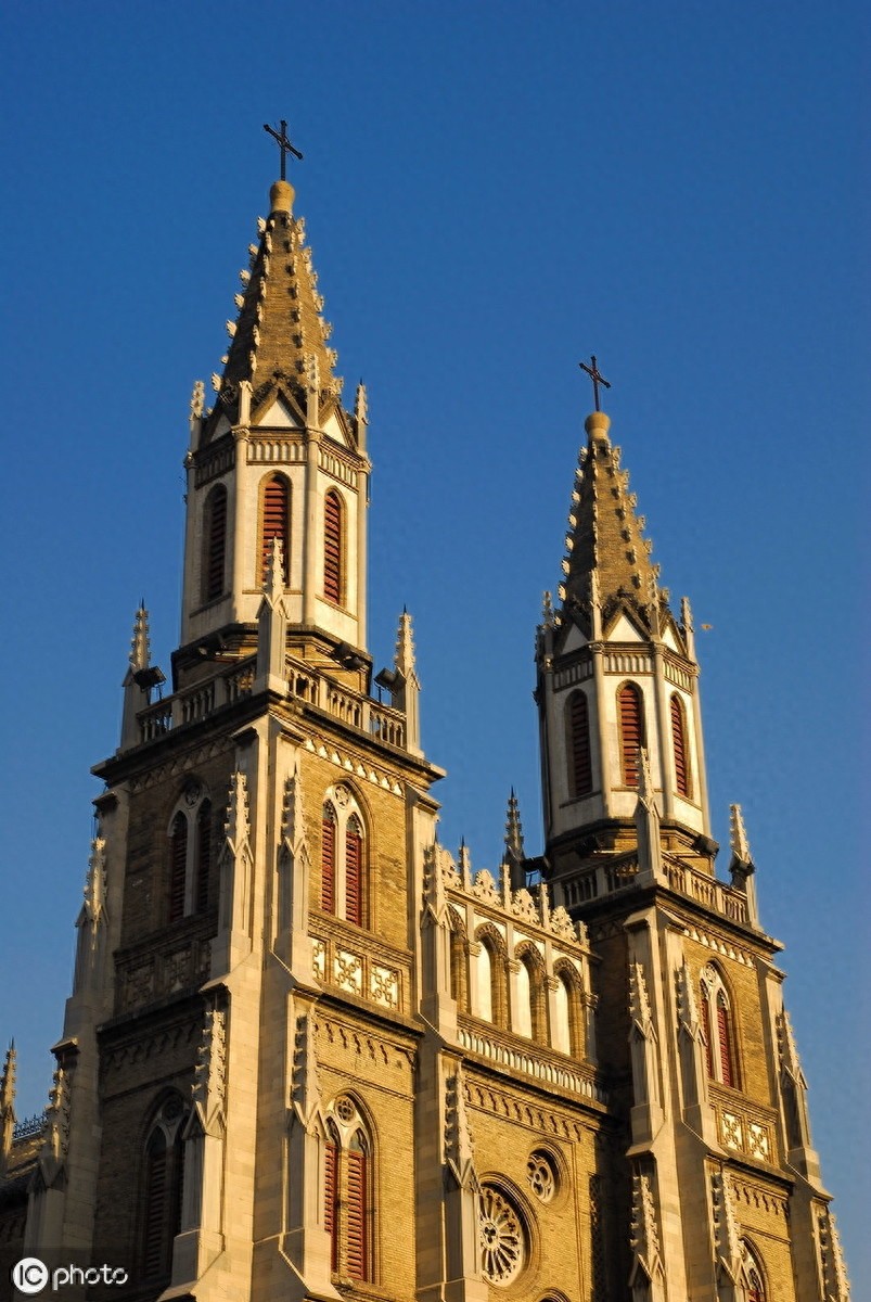 中国三大著名教堂之一,天主教济南洪家楼教堂