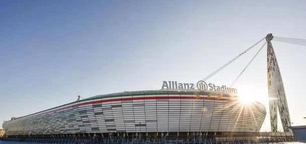 为什么尤文和拜仁的主场都叫安联球场？答案其实很简单