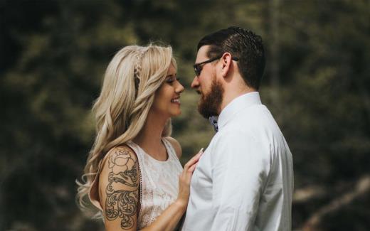 朋友圈表达不开心句子