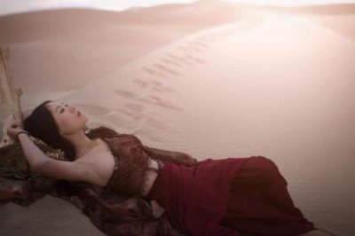 ​描写山中看日落的优美句子