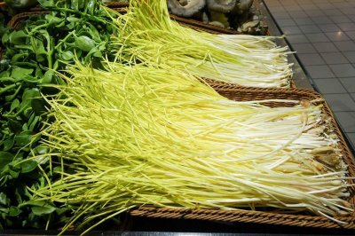 ​这样做蒜黄真是太好吃了，简单快捷，鲜香味美，吃起来比肉都香